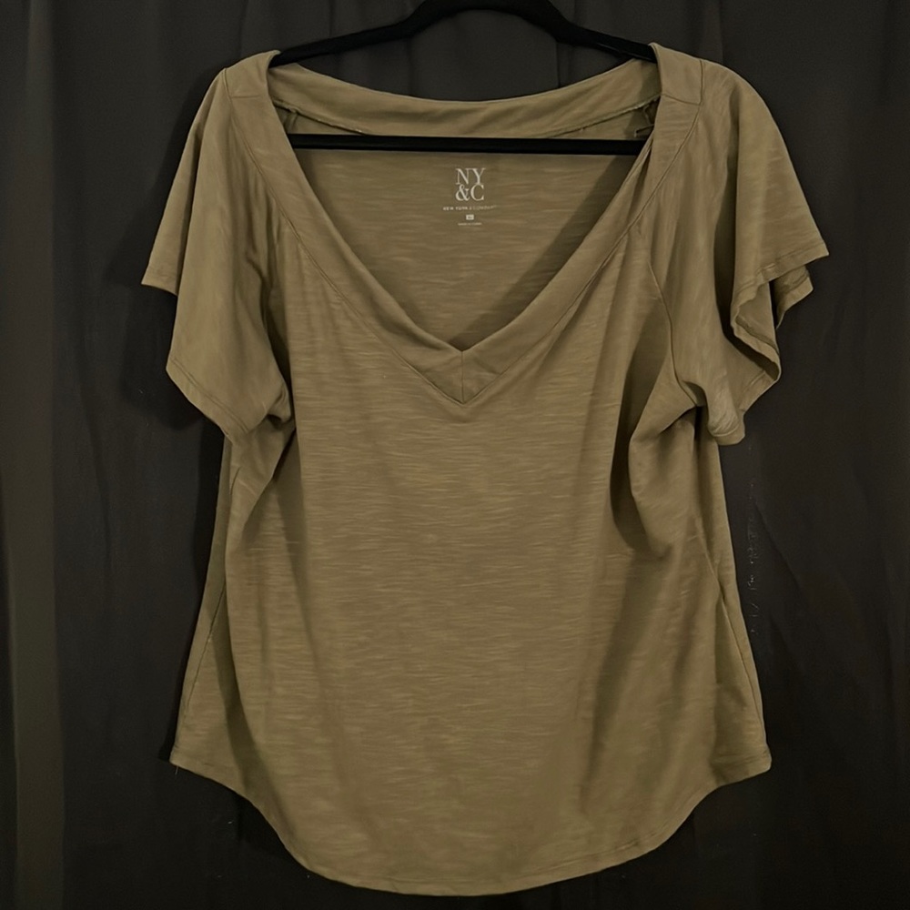 New York & Company Green Flutter Sleeve V-Neck